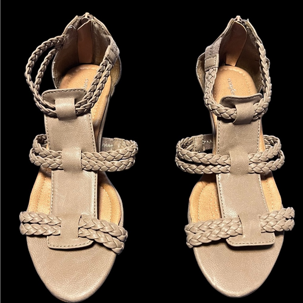 Comfort view braided strap heels